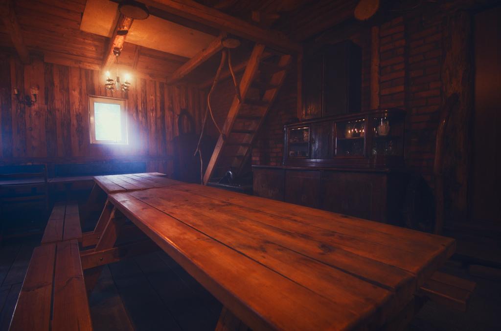 두슈니키 즈드로지 Rancho Panderoza B&B 외부 사진